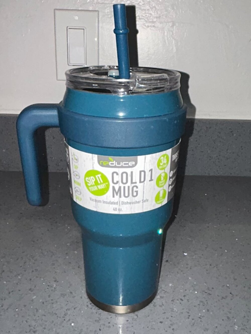 NWT Blue Reduce Cold1 40oz Mug, 40 Hours Cold W/Matching Straw Measures Hydratio